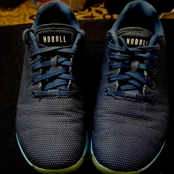 NOBULL  WO SIZE 11  MENS SIZE 9.5 UNISEX Blue Athletic Shoes.NAVY LIGHT BLUE EUC - Picture 1 of 14